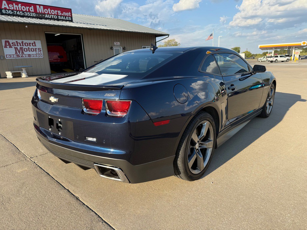 2011 Chevrolet Camaro Image 5