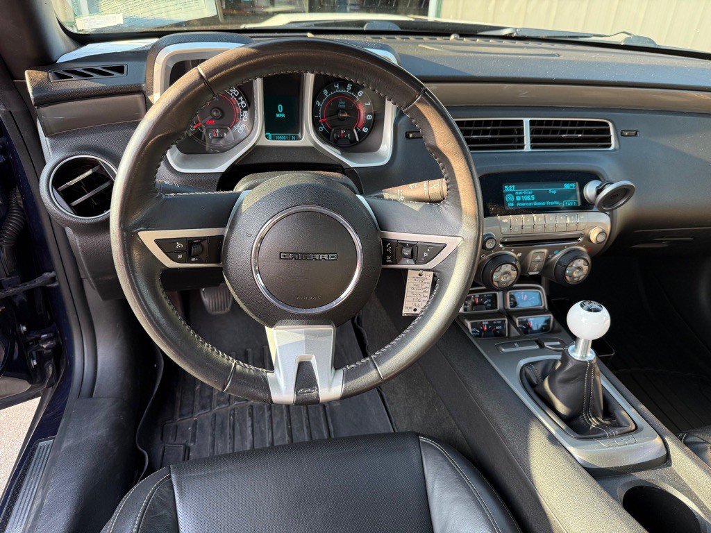 2011 Chevrolet Camaro Image 14