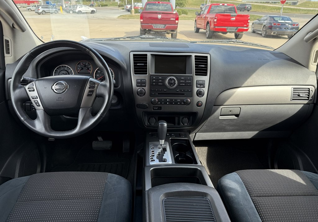 2015 Nissan Armada Image 20