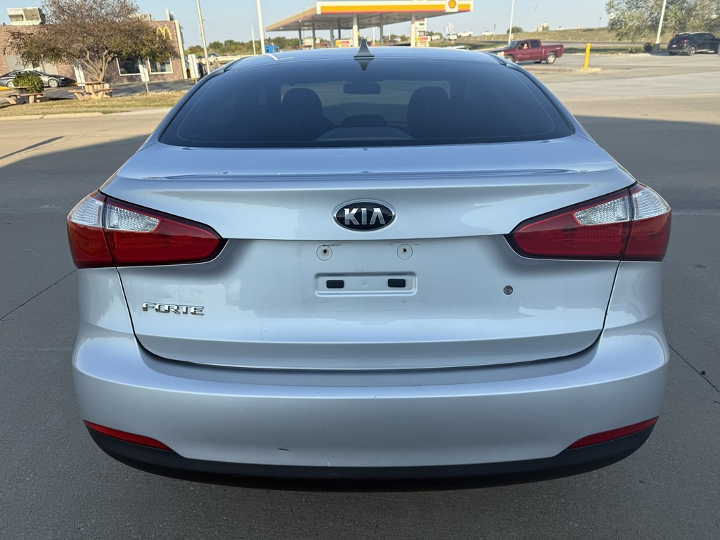 2015 Kia Forte Image 4