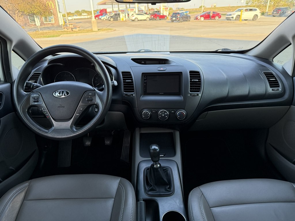 2015 Kia Forte Image 19