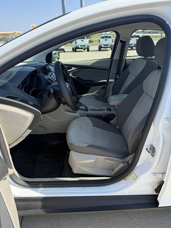 2014 Ford Focus Image 12