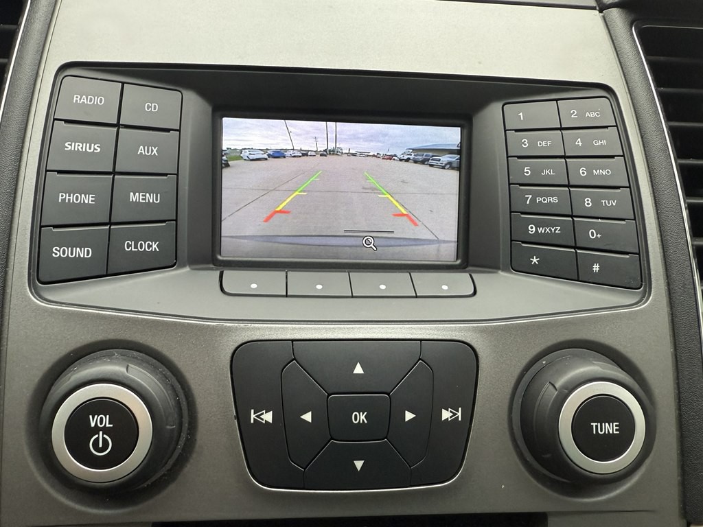 2016 Ford Taurus Image 23