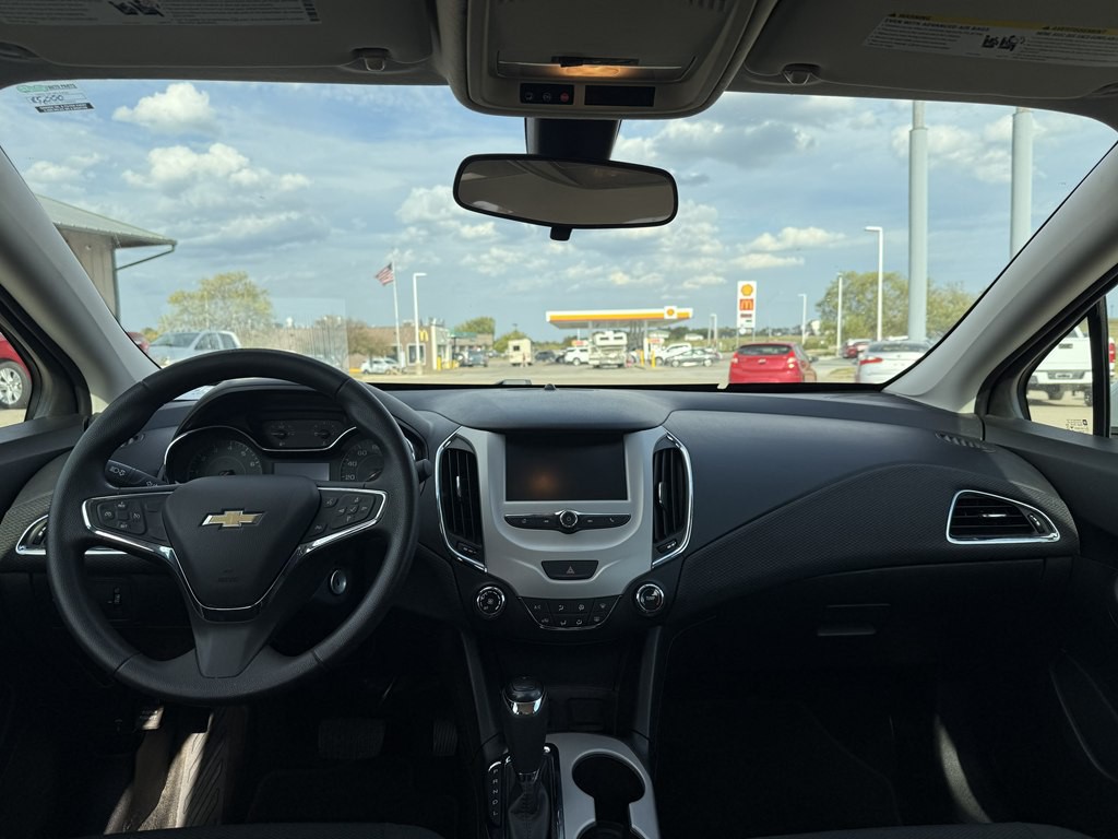 2017 Chevrolet Cruze Image 19