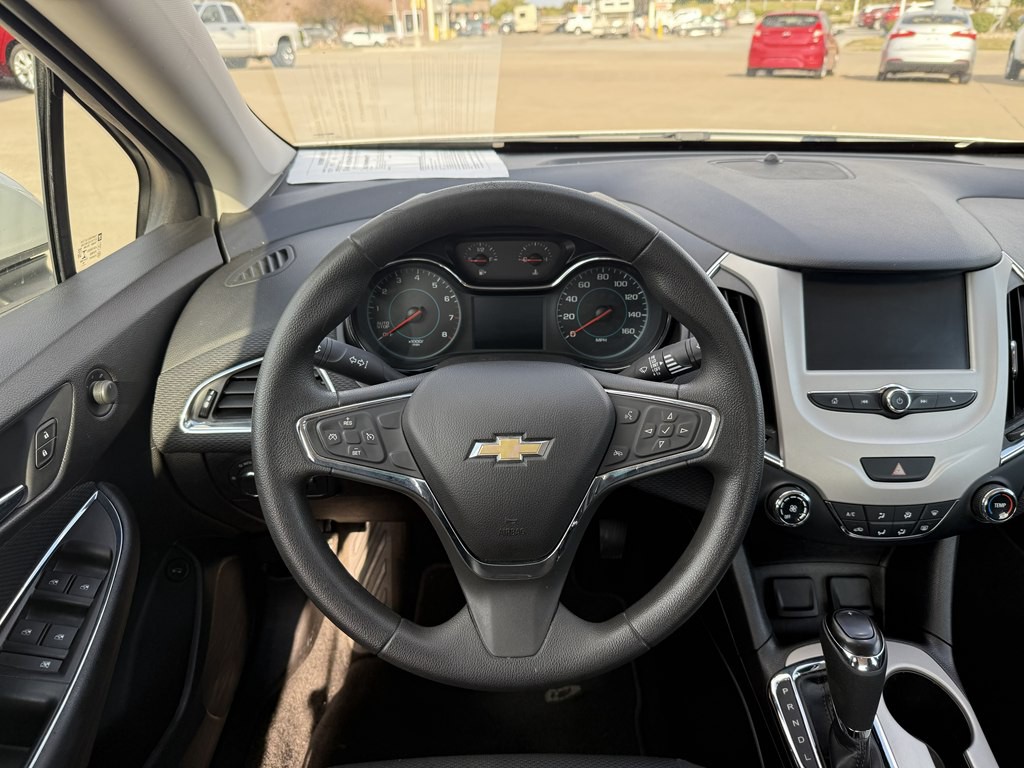 2017 Chevrolet Cruze Image 20