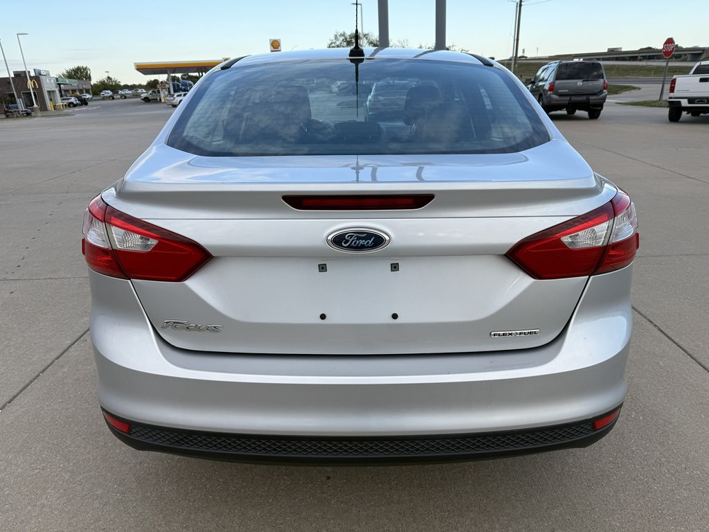2012 Ford Focus Image 4
