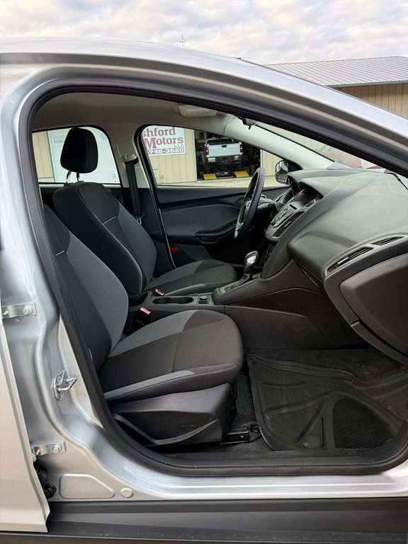 2012 Ford Focus Image 18