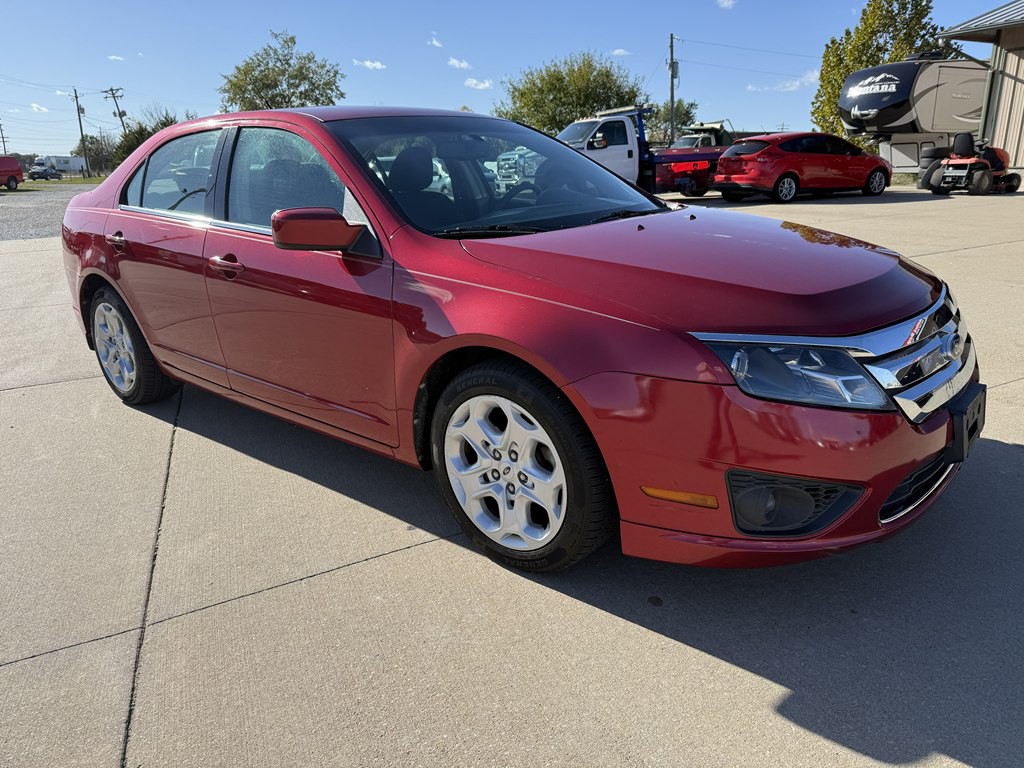 2010 Ford Fusion Image 1