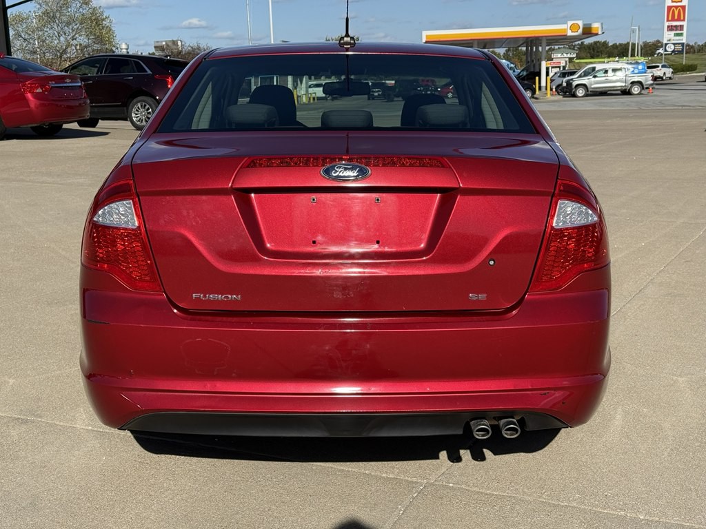 2010 Ford Fusion Image 4