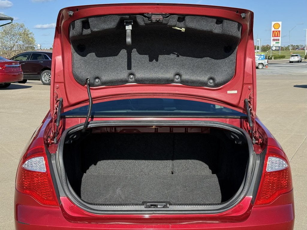 2010 Ford Fusion Image 9