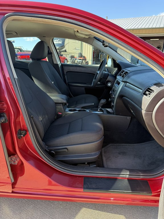 2010 Ford Fusion Image 17