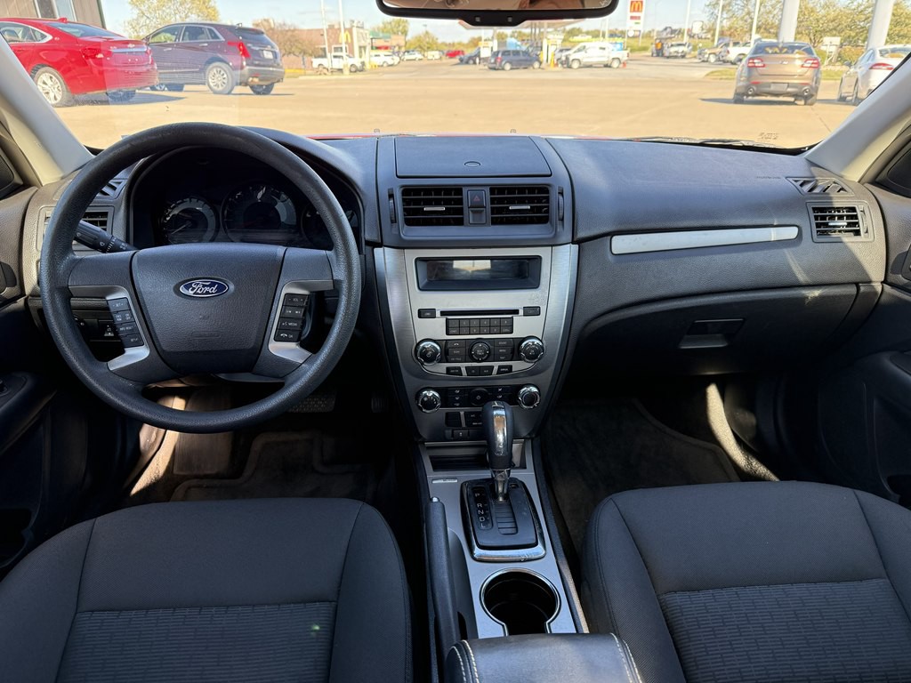 2010 Ford Fusion Image 18