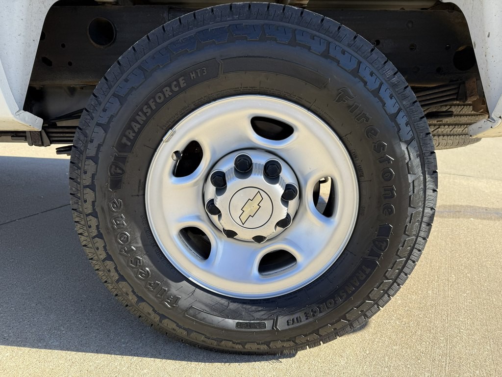 2010 Chevrolet Silverado 1500 Image 17