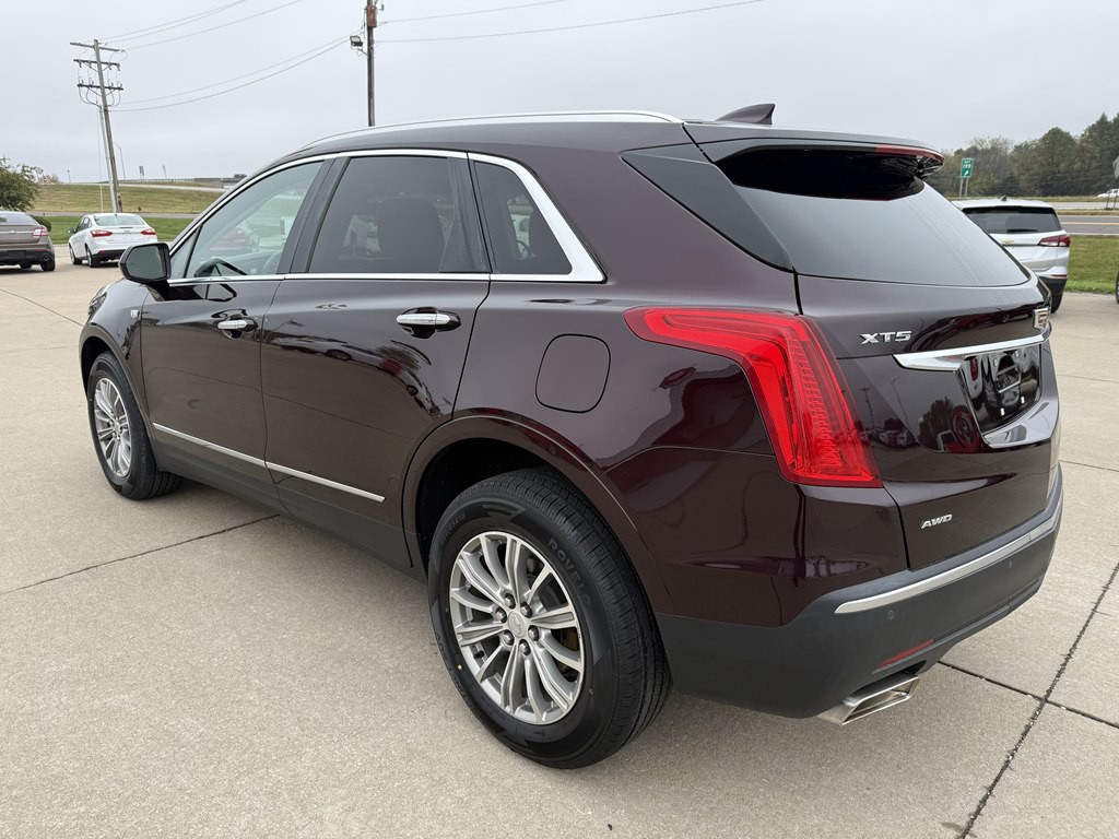 2017 Cadillac XT5 Image 3