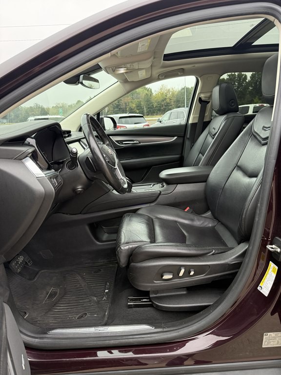 2017 Cadillac XT5 Image 12