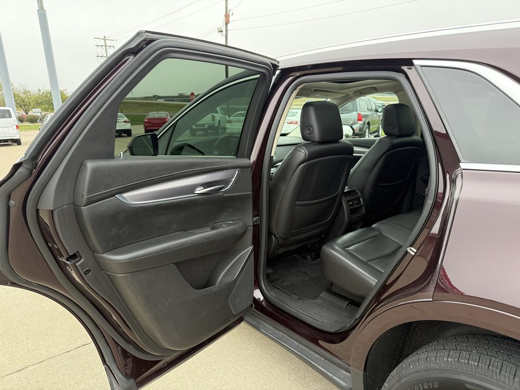 2017 Cadillac XT5 Image 13