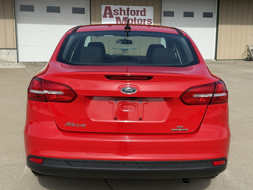 2015 Ford Focus Image 4