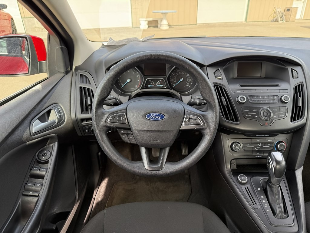2015 Ford Focus Image 20