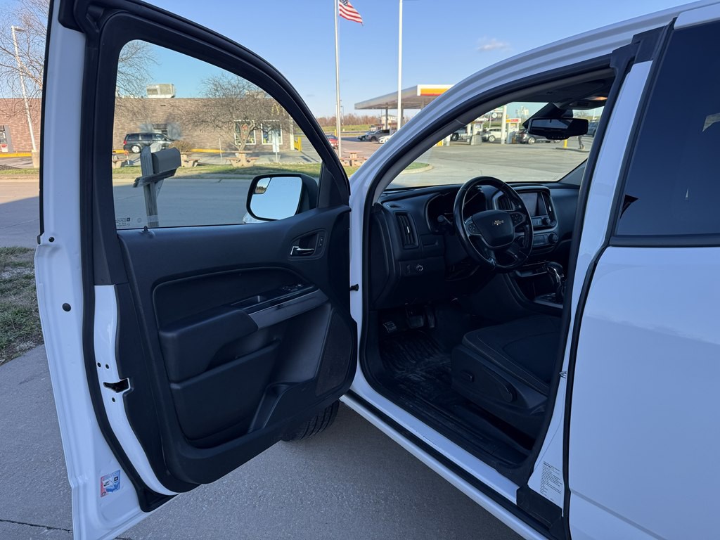 2022 Chevrolet Colorado Image 12