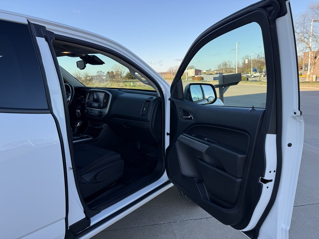 2022 Chevrolet Colorado Image 18