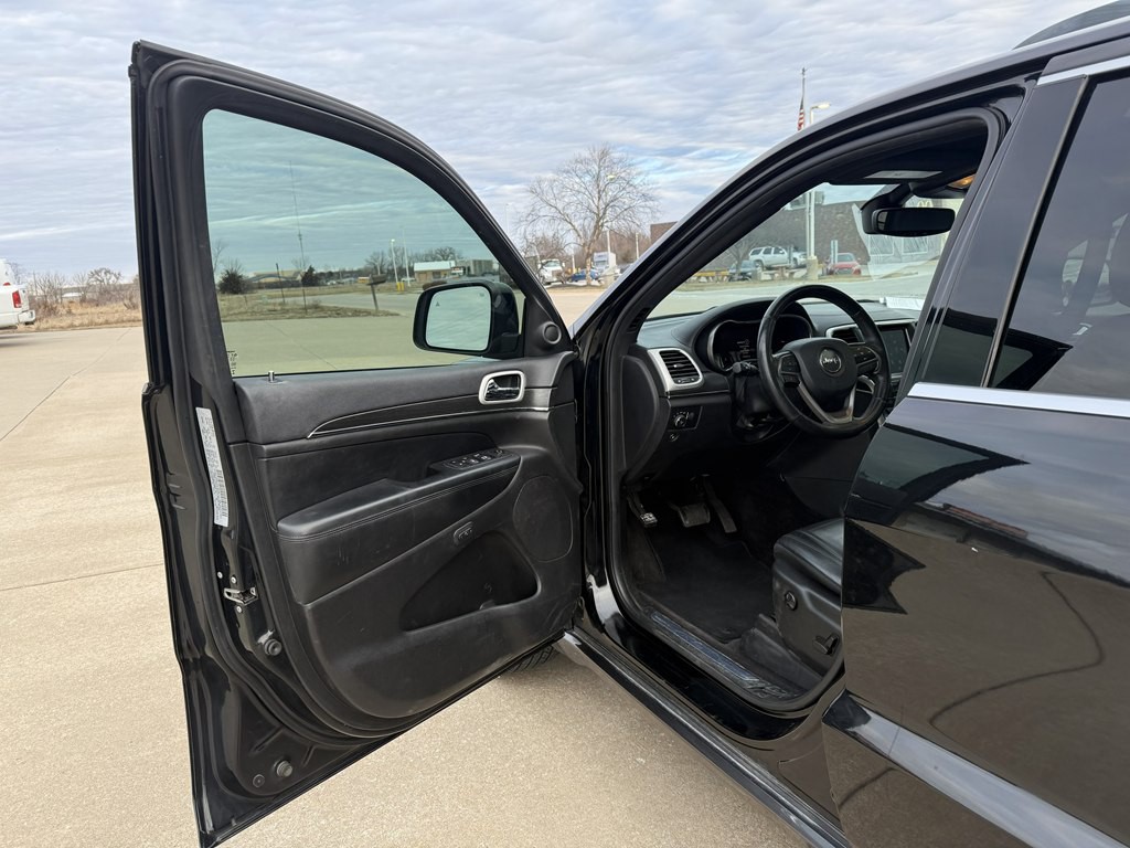 2018 Jeep Grand Cherokee Image 11