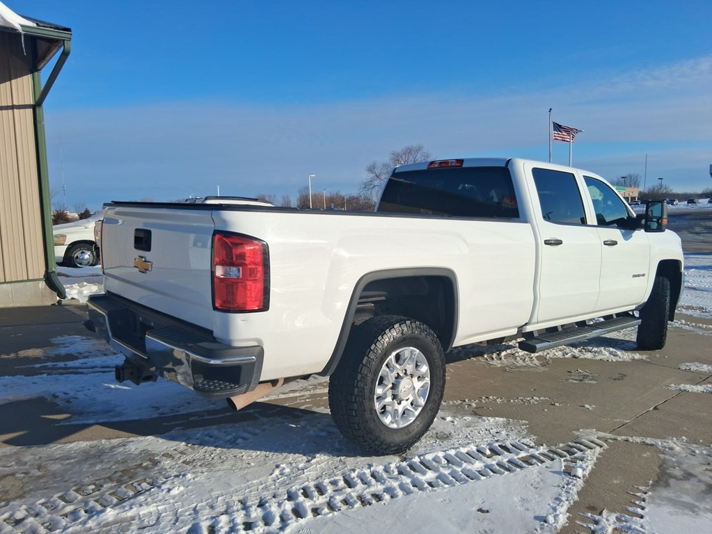 2019 Chevrolet Silverado 1500 Image 3