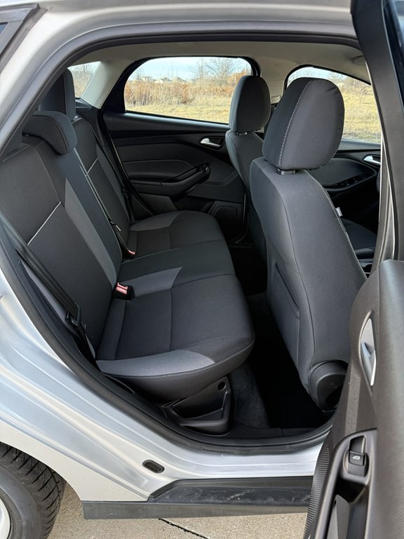 2014 Ford Focus Image 16