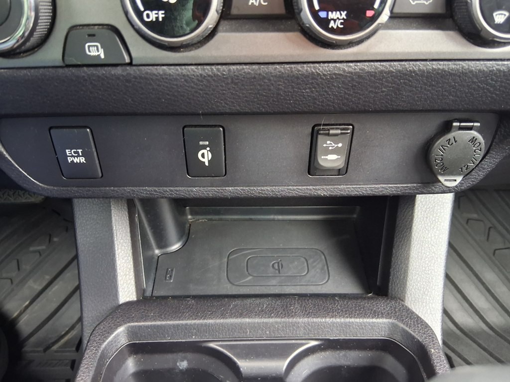 2016 Toyota Tacoma Image 27