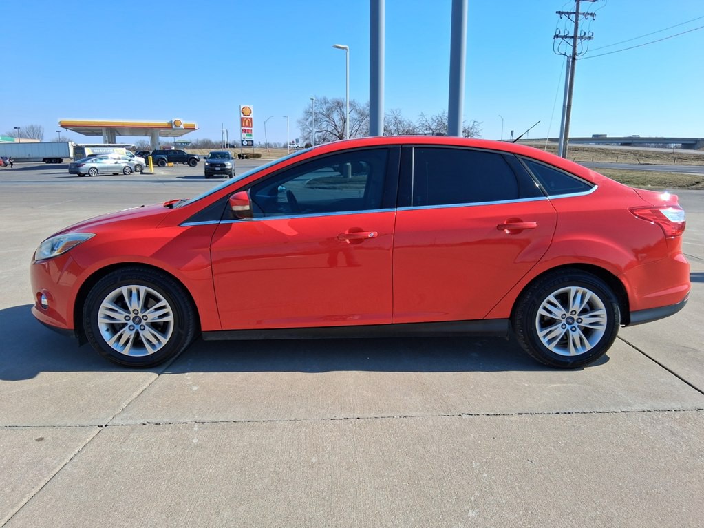 2012 Ford Focus Image 2