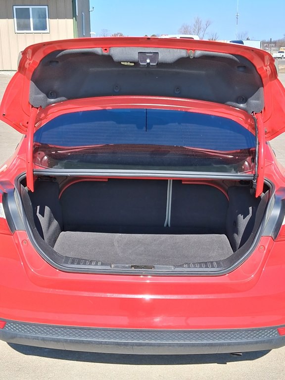 2012 Ford Focus Image 5