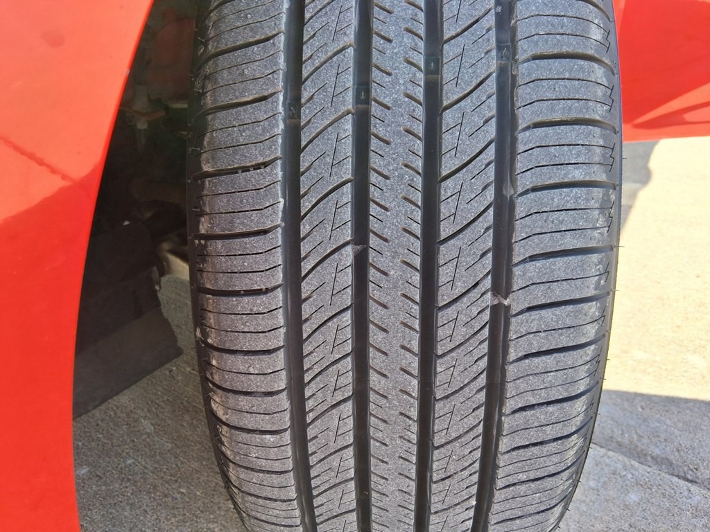 2012 Ford Focus Image 9