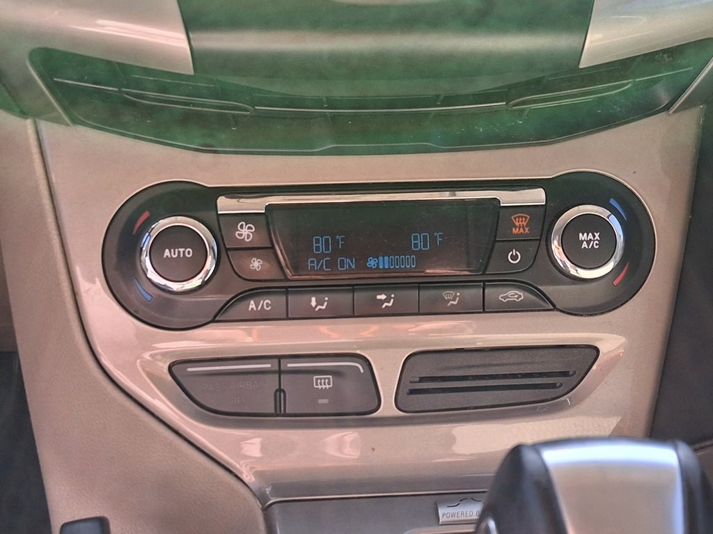 2012 Ford Focus Image 22