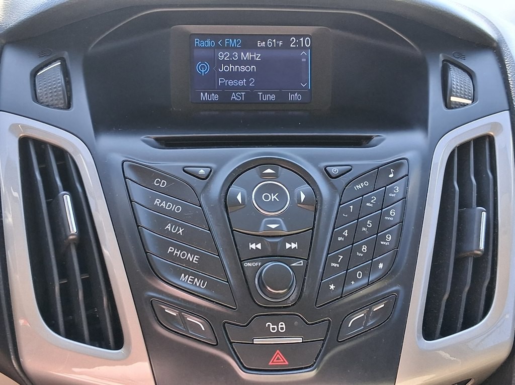 2012 Ford Focus Image 23