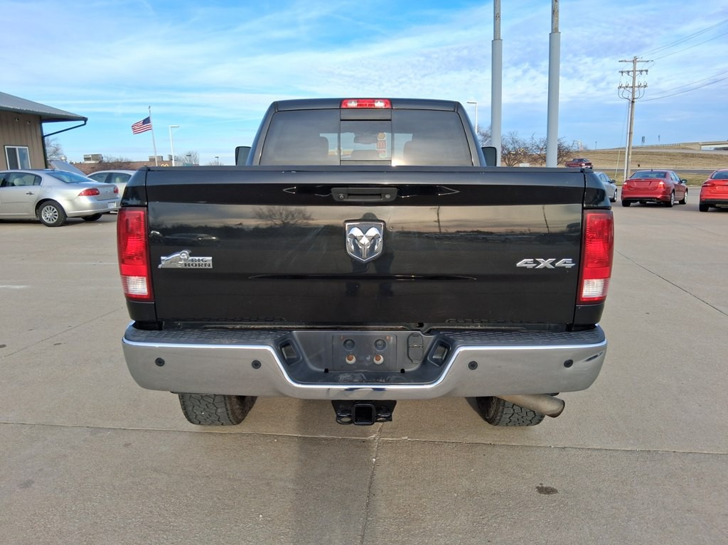 2015 RAM 2500 Image 4