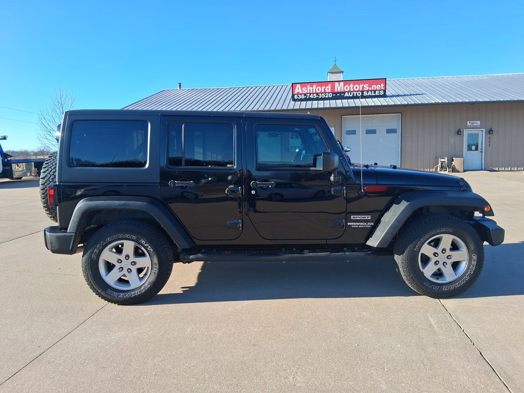 2012 Jeep Wrangler Unlimited Image 6