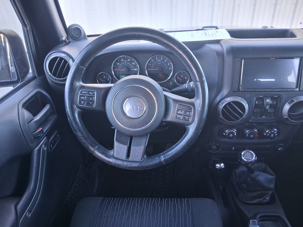 2012 Jeep Wrangler Unlimited Image 22