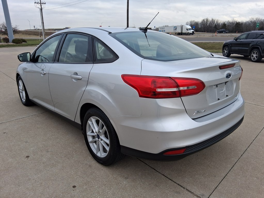 2018 Ford Focus Image 3