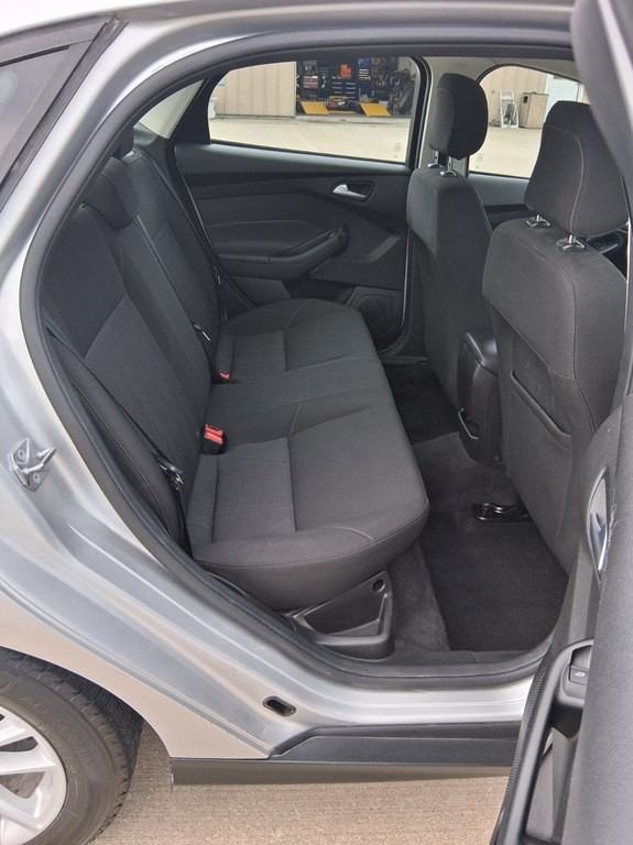 2018 Ford Focus Image 15