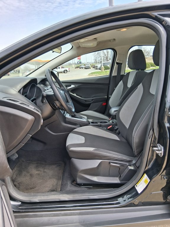 2014 Ford Focus Image 10