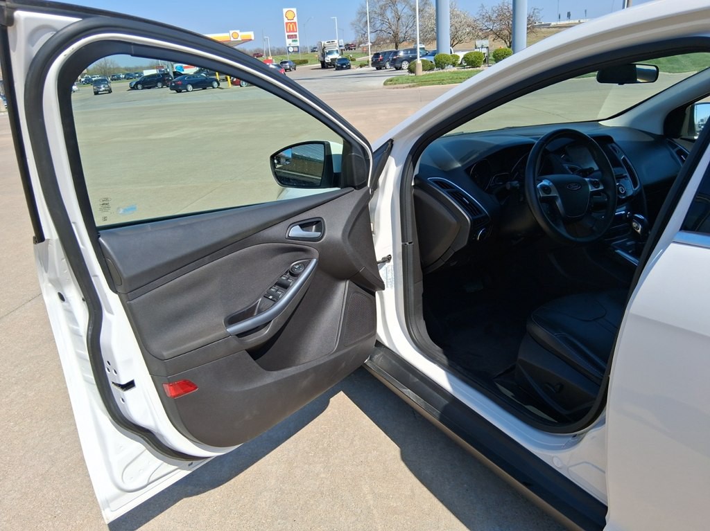 2013 Ford Focus Image 11