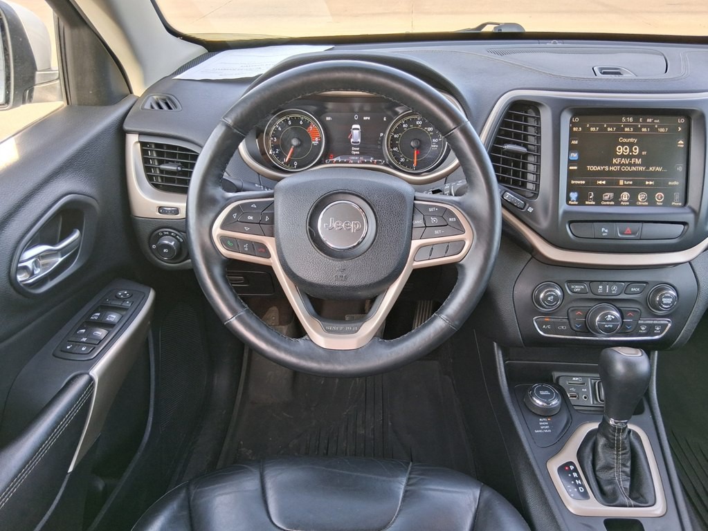 2017 Jeep Cherokee Image 20