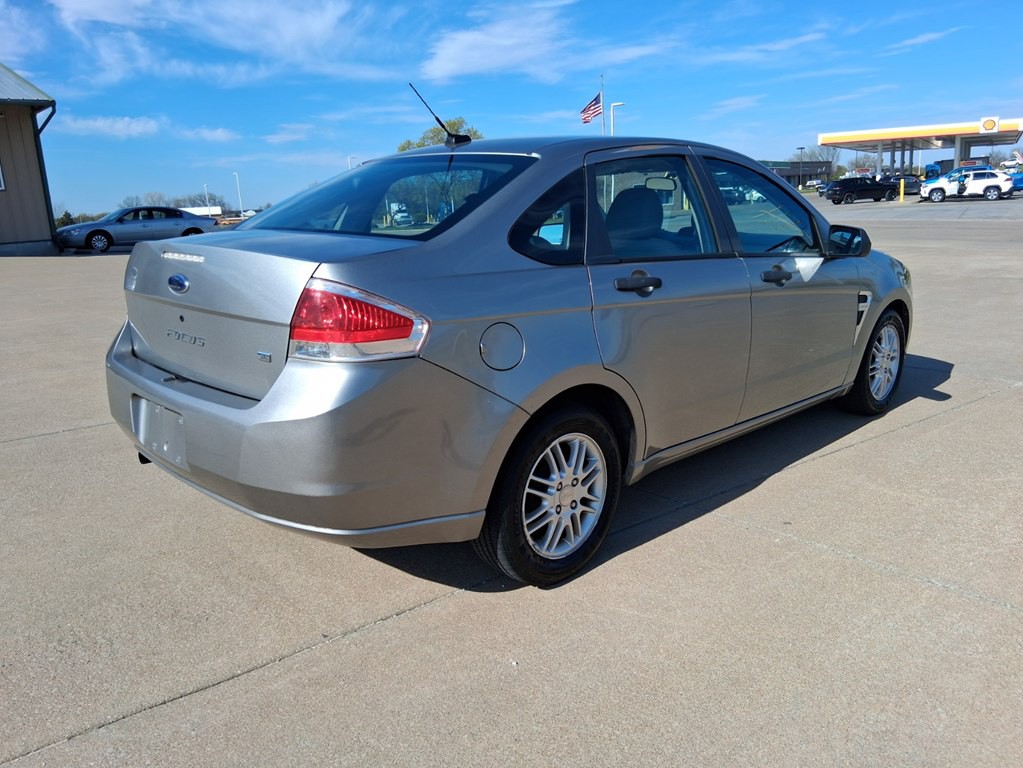 2008 Ford Focus Image 6