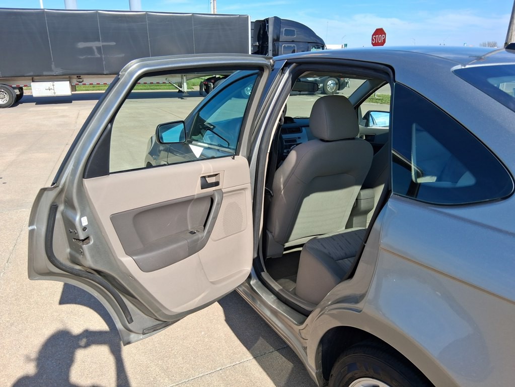 2008 Ford Focus Image 14