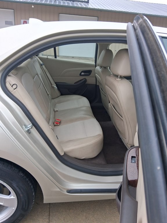 2013 Chevrolet Malibu Image 15