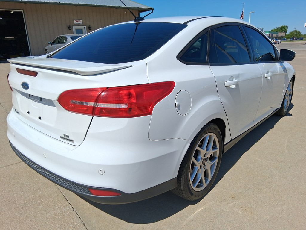 2015 Ford Focus Image 5