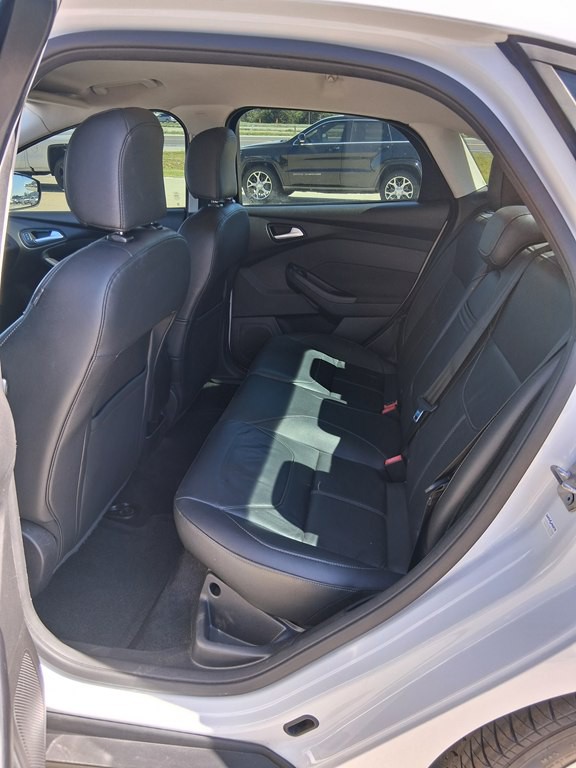 2015 Ford Focus Image 14