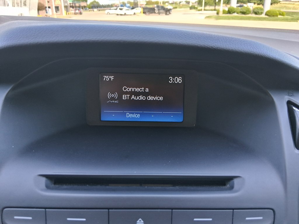 2015 Ford Focus Image 24