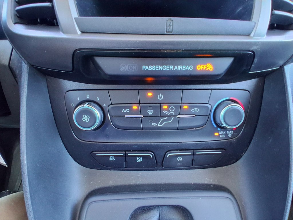 2019 Ford Transit Connect Image 24