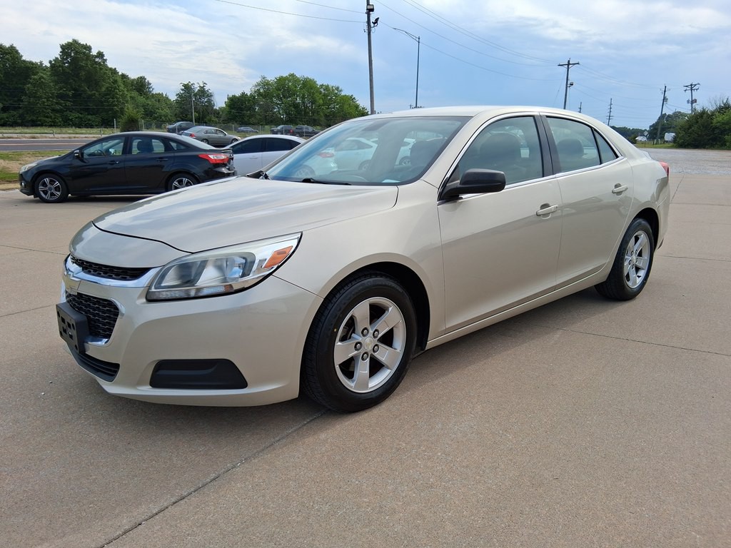 2015 Chevrolet Malibu Image 7