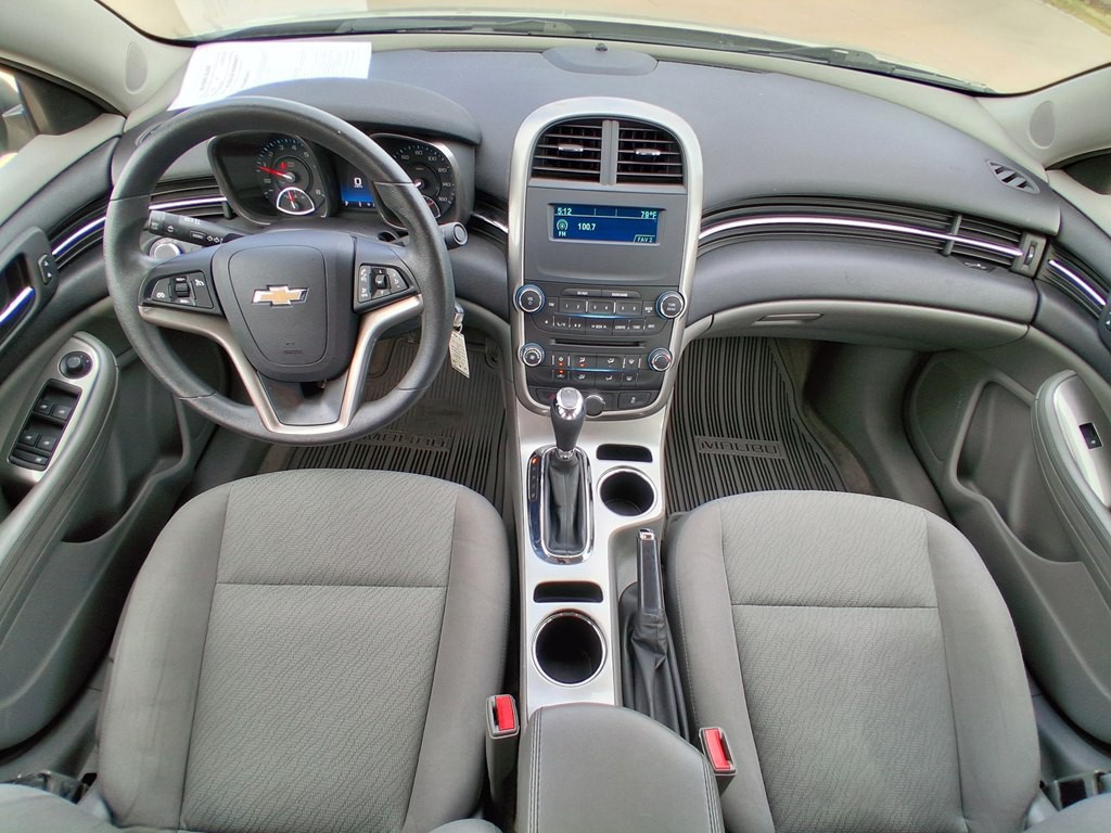 2015 Chevrolet Malibu Image 20